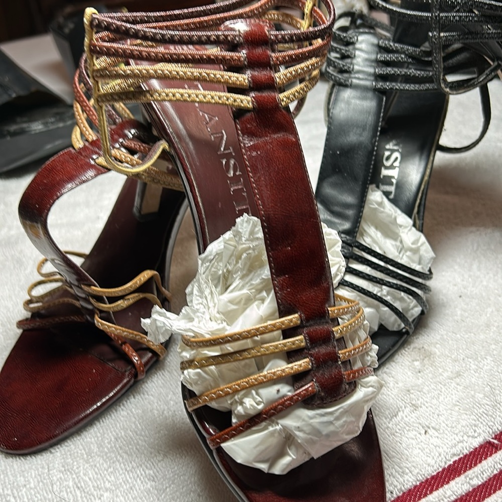 2for 1price=blk and brown pair high heels!